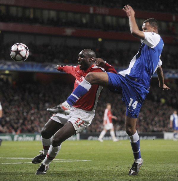 坎贝尔:冬窗阿森纳可能六个月公约签宿将中卫,大要有合乎的租出