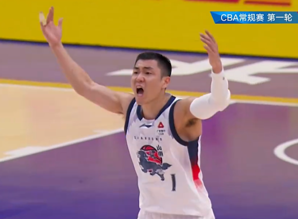 山东男篮无缘开门红,高诗岩枢纽三分不进,新援14分是亮点
