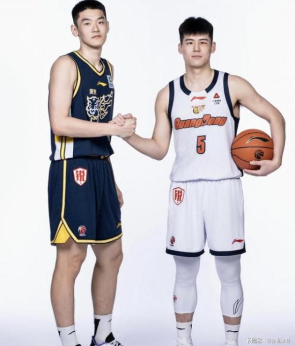 爆料广东队两大混子球员被淘汰,杜锋大算作,书记紧要决定