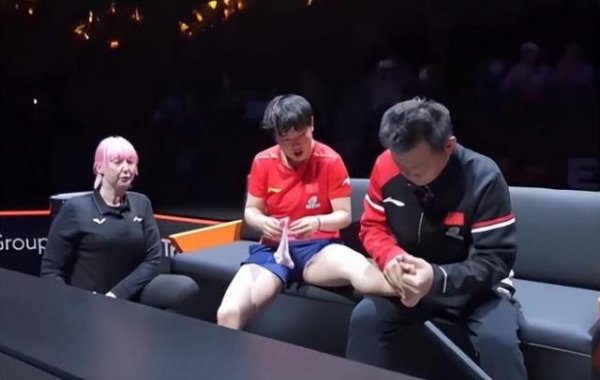 孙颖莎被曝脚踝韧带毁伤!乒超多哈亚洲杯出战存疑 连获3奖成劝慰