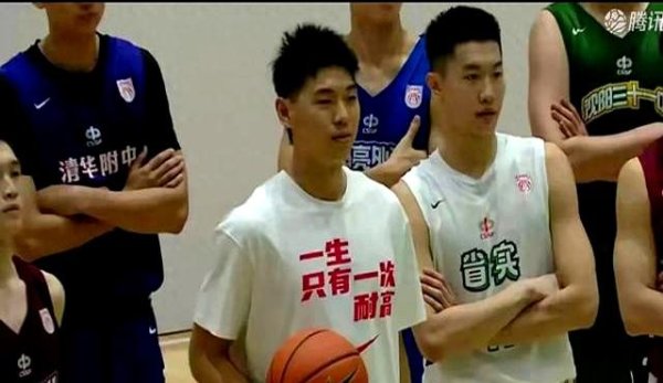 崔永熙任骏飞出席耐高揭幕，广东后劲赛失利，两球员进国度队