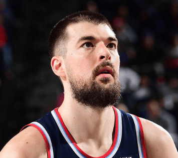 好意思记: 凯尔特东说念主和步碾儿者皆对祖巴茨推崇出趣味