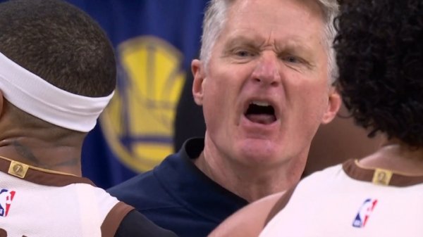 咱们错了！主裁：快船确乎纷扰球了 但那时无法回放审核！