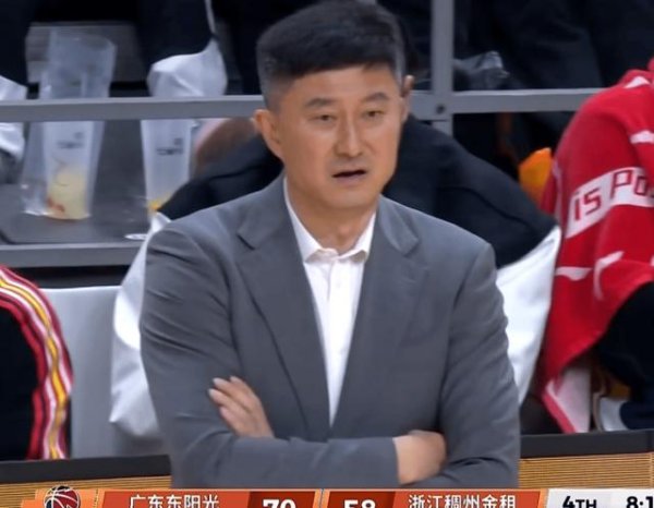 广东宏远本日早报!杜锋深宵发声,徐杰新身份曝光,麦考尔复刻马尚