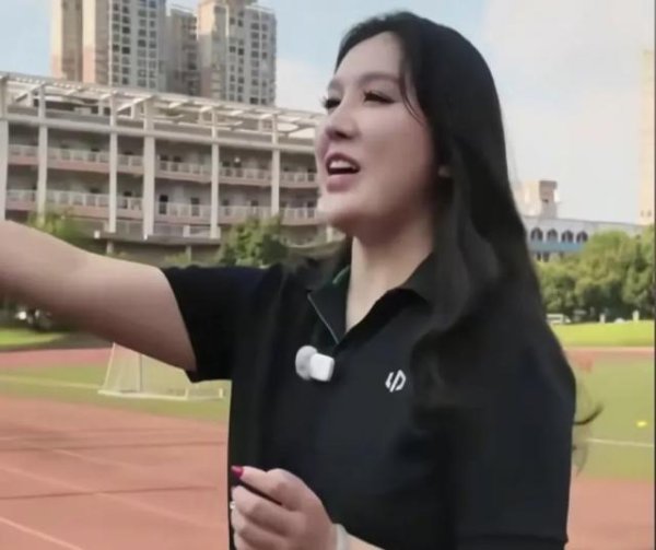 深挖永州好意思女雇主:疑似并非董事长!莫得送车决定权 公司欠债125万